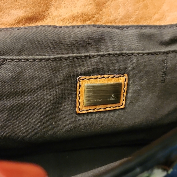 Authentic Fendi bag - Picture 5 of 12